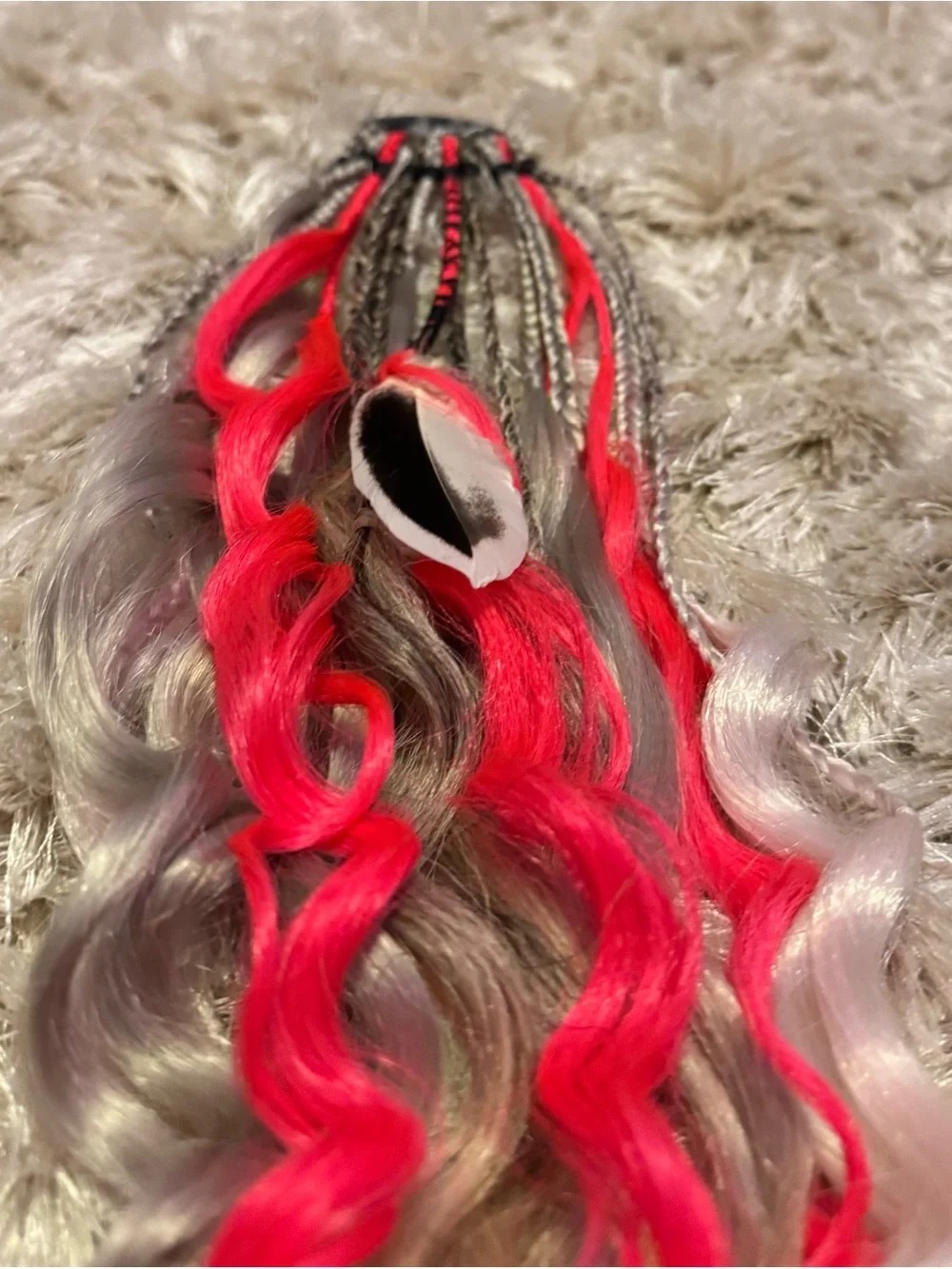Handmade standout synthetic